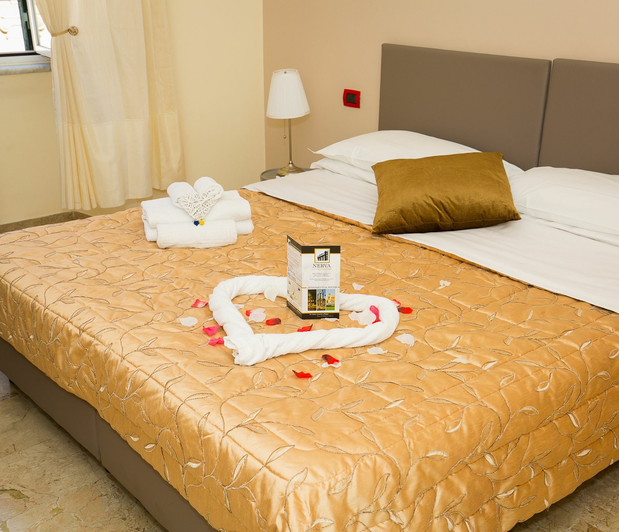 Nerva Accommodation Рим Екстериор снимка